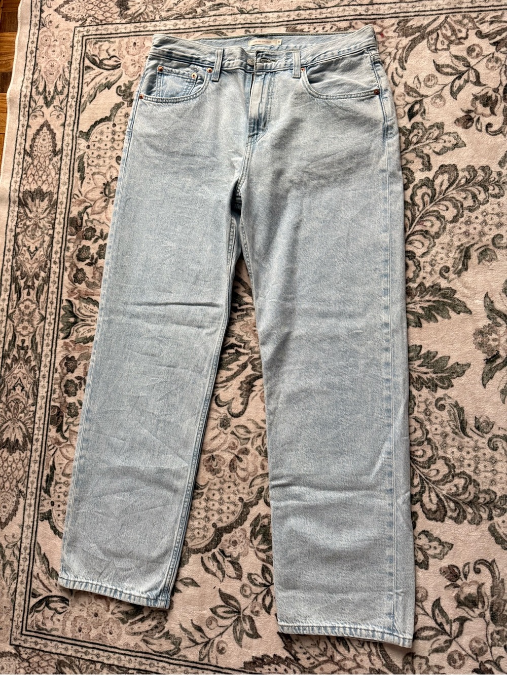 Levi's Women's Straight Leg Light Blue Jeans